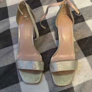 sparkly heels covered in rinestones